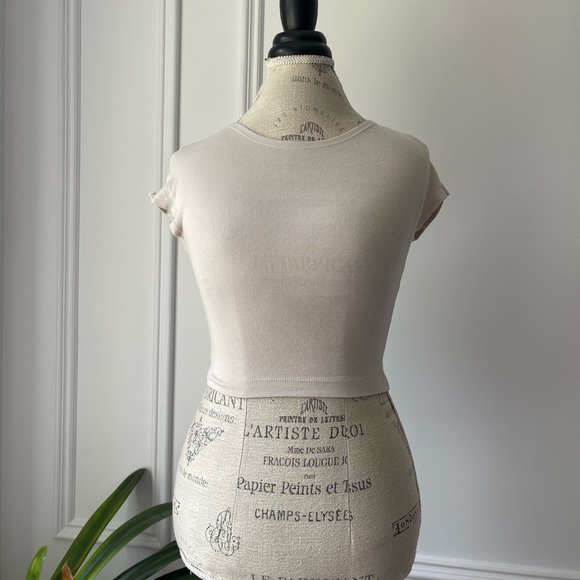 Zara Classic Cream Women's crop Top - Picture 3 of 5